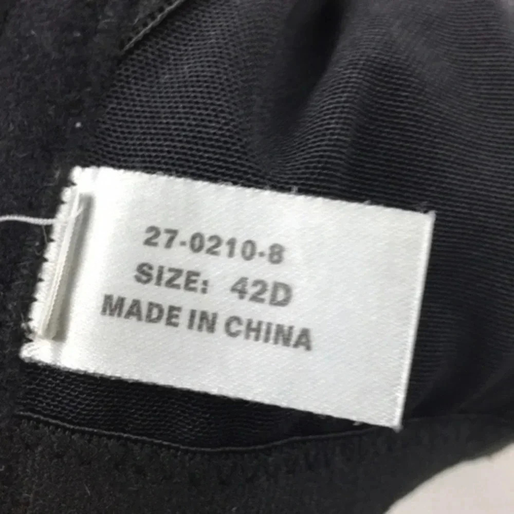 un brand ladies bras 42 D - Picture 9 of 16